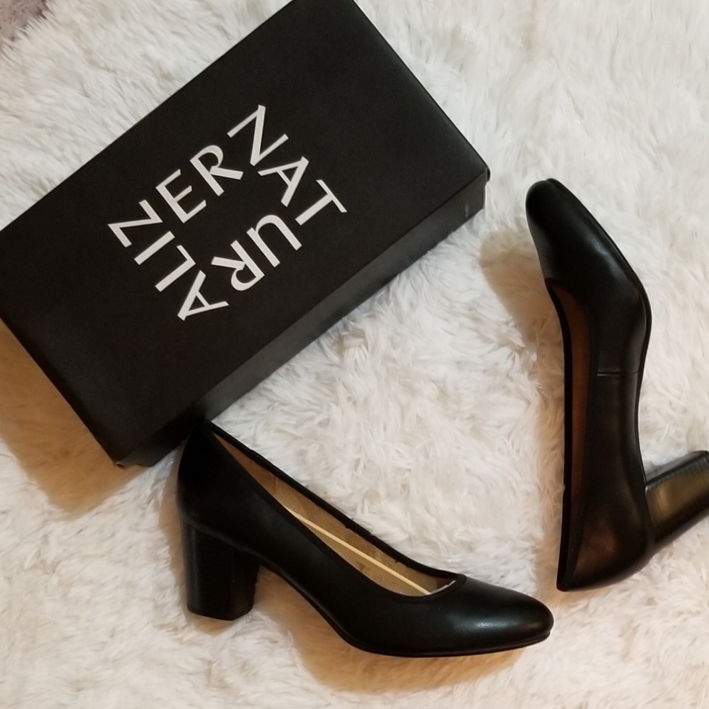 NATURALIZER NAOMI HEELS